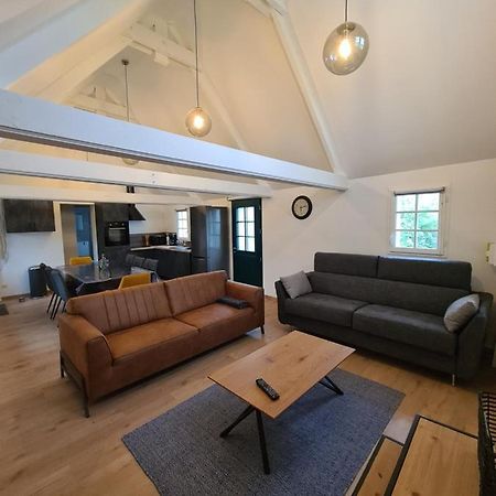Cottage Naomie Рю Екстериор снимка
